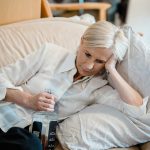 Read more about the article Что делать, если пожилые родители пьют? Что делать если мать пьёт?
