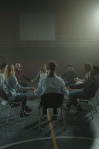 Как выбрать реабилитационный центр для наркоманов - цены и условия